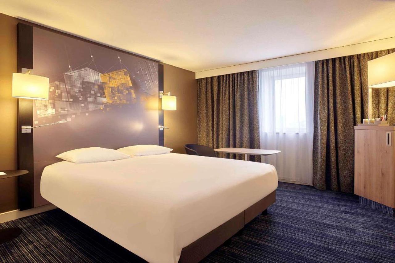 Mercure Le Havre Centre Bassin Du Commerce Exterior photo
